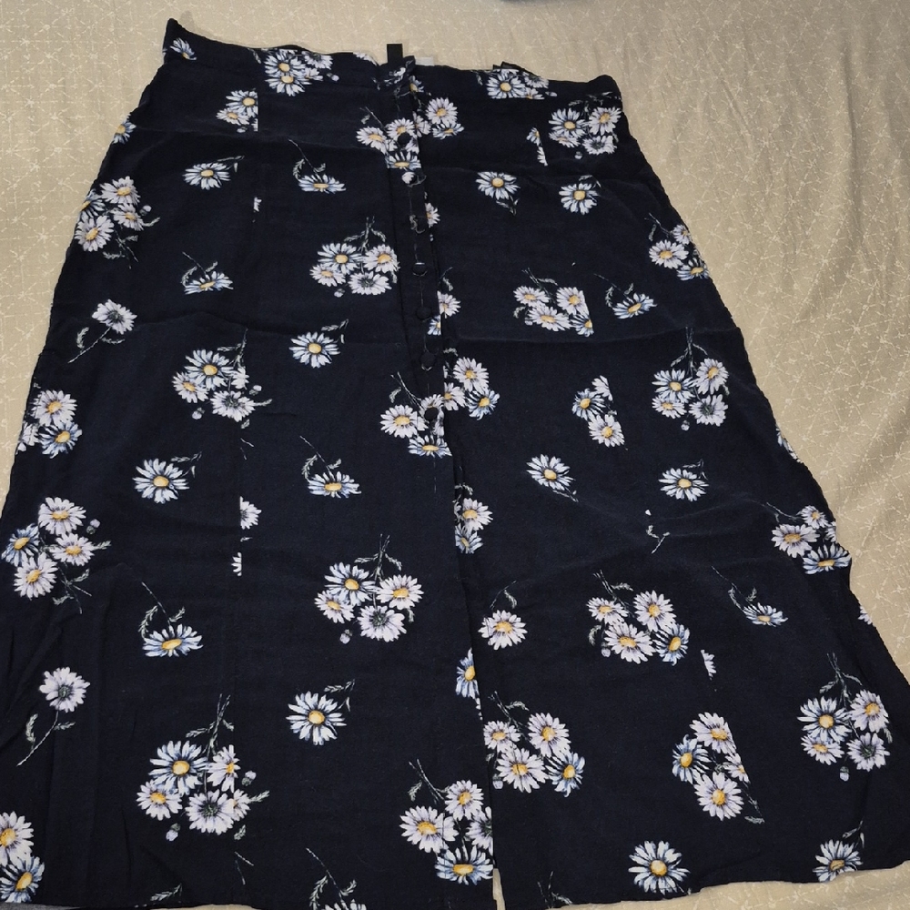 H&M Navy Blue Floral A-Line Skirt
